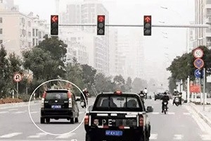 新交規(guī)發(fā)布：新加扣分項目，違章扣分翻一番，車主朋友互相轉(zhuǎn)告