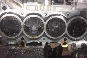 發(fā)動機(jī)積碳嚴(yán)不嚴(yán)重？看完對照下你的車是否會這樣