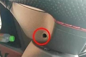 交警提醒：方向盤下有個小機(jī)關(guān)，作用很大！