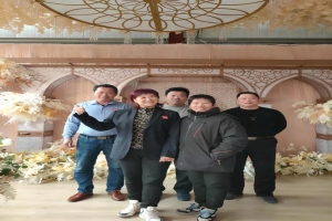 女兒是牽掛，山東大姐跑車進京的大理想